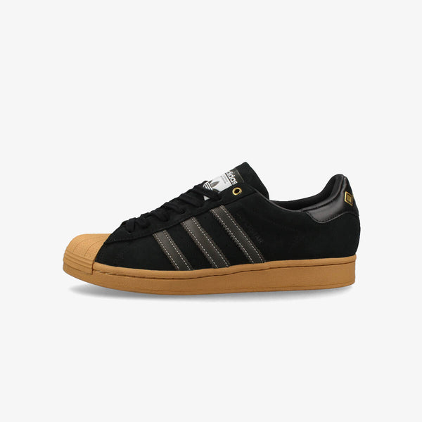 adidas SUPERSTAR GTX CORE BLACK/GUM/SHADOW OLIVE